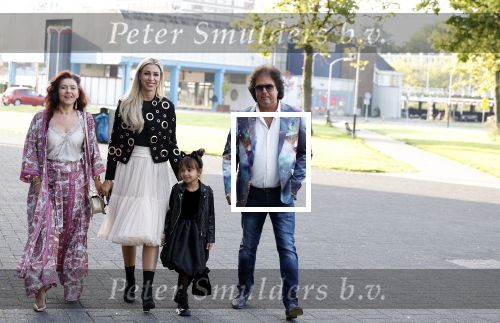 Amsterdam 30 september 2023
Premiere de Grote sinterklaasfilm in Pathe Noord.
Rene Leblanc met partner Jolanda