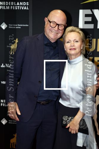 Utrecht 29 september 2023
Uitreiking gouden kalveren in de schouwburg van Utrecht. Renee Soutendijk met man Thed Lensen
