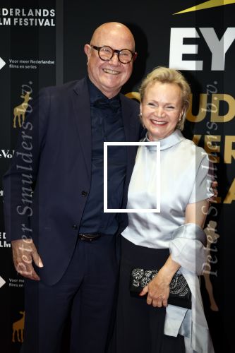 Utrecht 29 september 2023
Uitreiking gouden kalveren in de schouwburg van Utrecht. Renee Soutendijk met man Thed Lensen