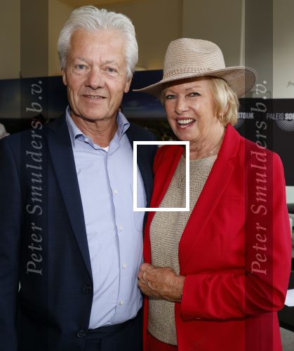 Soestdijk 4 oktober 2023
Presentatie LP Anneke Gronloh op Paleis Soestdijk.
Ria Valk met vriend