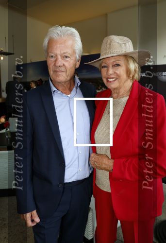 Soestdijk 4 oktober 2023
Presentatie LP Anneke Gronloh op Paleis Soestdijk.
Ria Valk met vriend