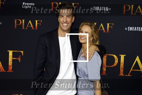 Amsterdam 13 oktober 2023
Premiere Piaf in het DeLamar theater.
Rob kemps kwam met zijn vriendin Stephanie Klaver
