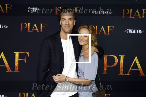 Amsterdam 13 oktober 2023
Premiere Piaf in het DeLamar theater.
Rob kemps kwam met zijn vriendin Stephanie Klaver
