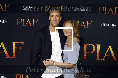Amsterdam 13 oktober 2023
Premiere Piaf in het DeLamar theater.
Rob kemps kwam met zijn vriendin Stephanie Klaver