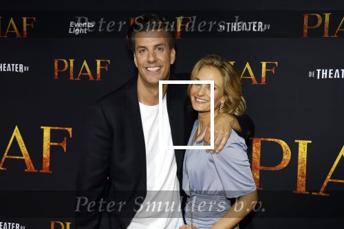 Amsterdam 13 oktober 2023
Premiere Piaf in het DeLamar theater.
Rob kemps kwam met zijn vriendin Stephanie Klaver