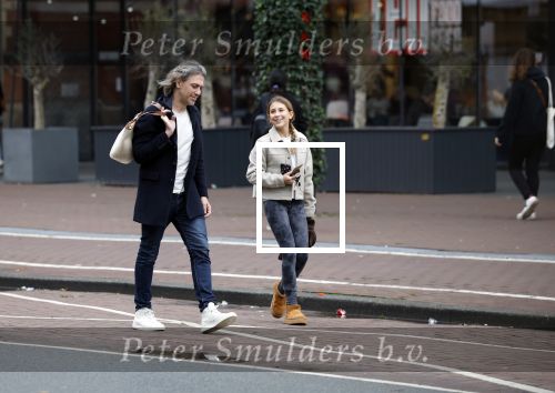 Amsterdam 28 oktober 2023
Rob v d Wouw met dochter in Amsterdam zuid.