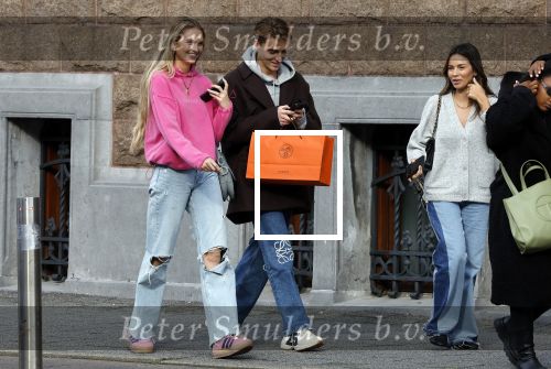 Amsterdam 5 oktober 2023
Robbert Rodenburg Romee Strijd en Monica Geuze op straat in Amsterdam zuid.