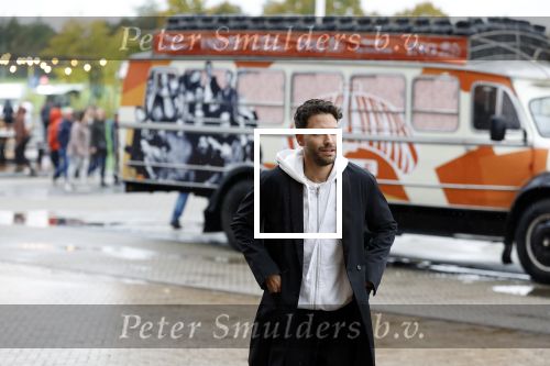 Arnhem 20 oktober 2023
Concert the streamers in het gelredome .
Deelnemers oa Susan en Freek Ronnie Flex Guus Meeuwis Nick Schilder Simon Keizer Diggy Dex Kraantje pappie Roel v Velzen Snelle Danny Vera Flemming Claude Paul de Leeuw Zoe Tauran en Frank Lammers .