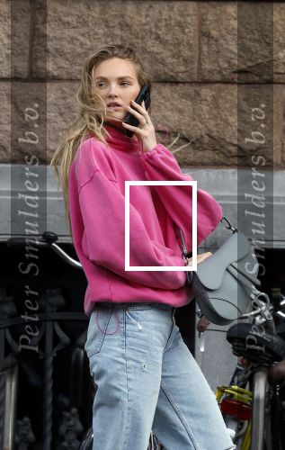 Amsterdam 5 oktober 2023
Robbert Rodenburg Romee Strijd en Monica Geuze op straat in Amsterdam zuid.