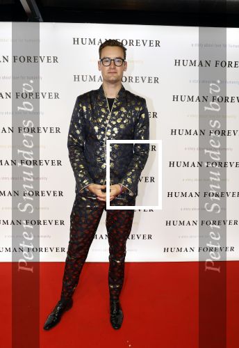 Amsterdam 9 oktober 2023
Premiere Human Forever door oa Teun Toebes in Tuschinski. Splinter Chabot