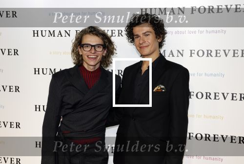 Amsterdam 9 oktober 2023
Premiere Human Forever door oa Teun Toebes in Tuschinski.