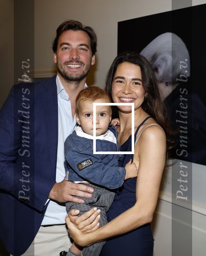 Amsterdam 29 oktober 2023
Opening expositie Davide Heijmans . Haar man Thierry Baudet en haar zoontje waren ook aanwezig .