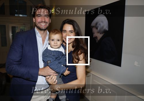 Amsterdam 29 oktober 2023
Opening expositie Davide Heijmans . Haar man Thierry Baudet en haar zoontje waren ook aanwezig .