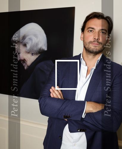 Amsterdam 29 oktober 2023
Opening expositie Davide Heijmans . Haar man Thierry Baudet en haar zoontje waren ook aanwezig .