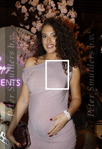 Amsterdam 23 oktober 2023
Presentatie nieuwe cover Kek Mama op event van Friends of the brands in het Lido . Zoe Ivory zwanger