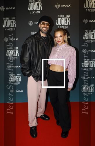 Amsterdam 1 oktober 2024
Premiere the Joker in pathe Arena. Amber Delil en Dj Hato