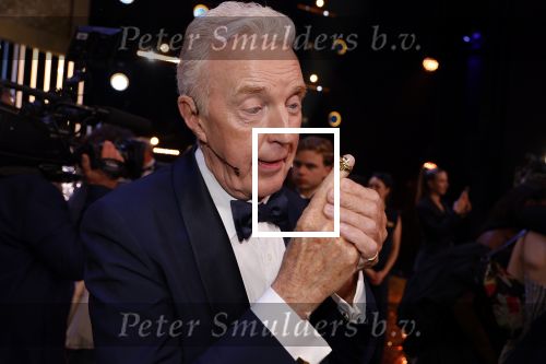 Amsterdam 17 oktober 2024
Het televizierring gala 2024  in carre . Andre v Duin won een Oeuvre ring . Hij kwam samen met vriend Fernando en Janny v d Heijden en haar hondje Nhaan