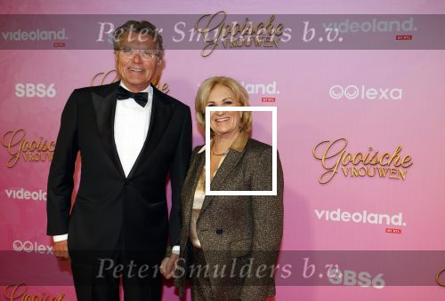 Amsterdam 22 oktober 2024
Premiere Gooische vrouwen in het DeLaMar theater. Anita Meier met partner