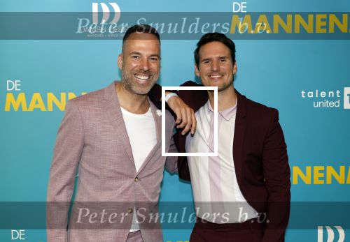 Amsterdam 14 oktober 2024
Premiere de Mannenmaker in Tuschinski met in de hoofdrollen oa Katja Schuurman Eva v d Wijdeven Leo Alkemade Georgina Verbaan Melissas Drost Huub Smit Yasmin Karssing en Rene Watzema . Barry Paf en Jelle Klerx