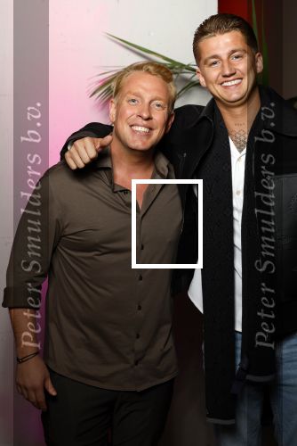 Rotterdam 18 oktober 2024
Frans Bauer treedt voor de 52e keer in ahoy op . Hij tradt oa samen op met zijn zoons Christiaan Frans jr en Jan . Ook Mariska Bauer trad op met Patty Brard . Verder aanwezig Lee Towers Billy Dans Django Wagner Chantal janzen Amar  en Sieneke. Ook de moeder van Frans en moeder van mariska waren aanwezig en zaten op de eerste rij . Billy dans en Mart Hoogkamer
