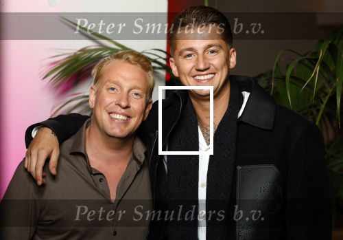 Rotterdam 18 oktober 2024
Frans Bauer treedt voor de 52e keer in ahoy op . Hij tradt oa samen op met zijn zoons Christiaan Frans jr en Jan . Ook Mariska Bauer trad op met Patty Brard . Verder aanwezig Lee Towers Billy Dans Django Wagner Chantal janzen Amar  en Sieneke. Ook de moeder van Frans en moeder van mariska waren aanwezig en zaten op de eerste rij . Billy dans en Mart Hoogkamer