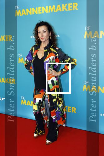 Amsterdam 14 oktober 2024
Premiere de Mannenmaker in Tuschinski met in de hoofdrollen oa Katja Schuurman Eva v d Wijdeven Leo Alkemade Georgina Verbaan Melissas Drost Huub Smit Yasmin Karssing en Rene Watzema . Birgit Schuurman met vriend en zoon