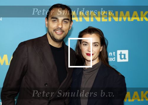 Amsterdam 14 oktober 2024
Premiere de Mannenmaker in Tuschinski met in de hoofdrollen oa Katja Schuurman Eva v d Wijdeven Leo Alkemade Georgina Verbaan Melissas Drost Huub Smit Yasmin Karssing en Rene Watzema . Bobby Boermans met vriendin