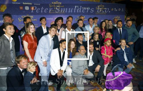 Amsterdam 19 oktober 2024
Premiere de grote Sinterklaasfilm in Tuschinski. cast met oa Chris Tates Martien Meiland Gerard Joling Danilo Kuiters Mariska v Kolck ea