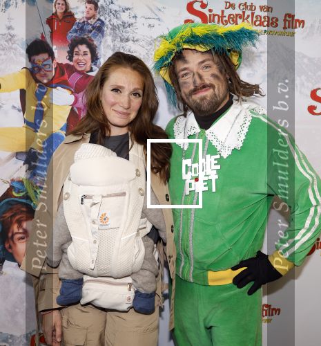 Utrecht 13 oktober 2024
Premiere de club van sinterklaas in Utrecht. Chava Voorin t Holt met baby en partner Job Bovenlander