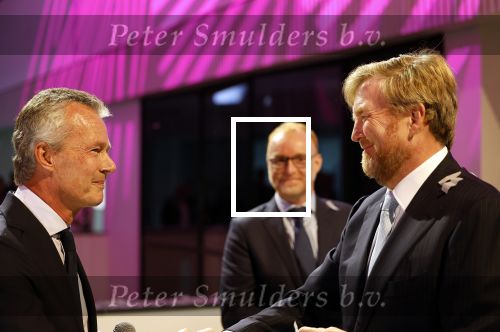 Amsterdam 10 oktober 2024
Koning Willem Alexander opent het HQ van DPG Media / Mediavaert . Aanwezig namend de GPD Christian v Thillo ( Executive Chairman van DPG Media ) en Erik Roddenhof (CEO DPG Media ).