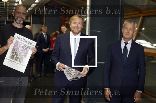 Amsterdam 10 oktober 2024
Koning Willem Alexander opent het HQ van DPG Media / Mediavaert . Aanwezig namend de GPD Christian v Thillo ( Executive Chairman van DPG Media ) en Erik Roddenhof (CEO DPG Media ).