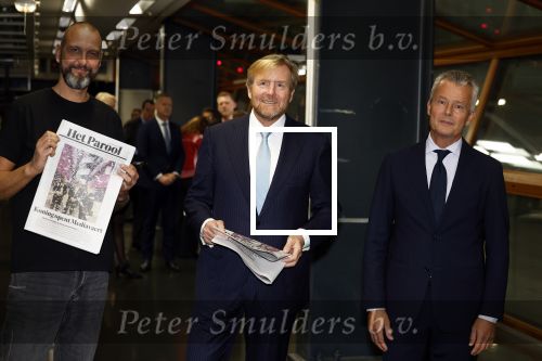 Amsterdam 10 oktober 2024
Koning Willem Alexander opent het HQ van DPG Media / Mediavaert . Aanwezig namend de GPD Christian v Thillo ( Executive Chairman van DPG Media ) en Erik Roddenhof (CEO DPG Media ).