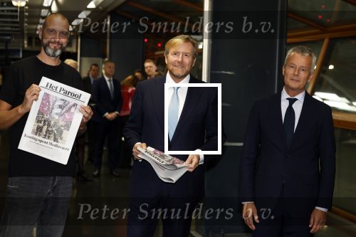 Amsterdam 10 oktober 2024
Koning Willem Alexander opent het HQ van DPG Media / Mediavaert . Aanwezig namend de GPD Christian v Thillo ( Executive Chairman van DPG Media ) en Erik Roddenhof (CEO DPG Media ).
