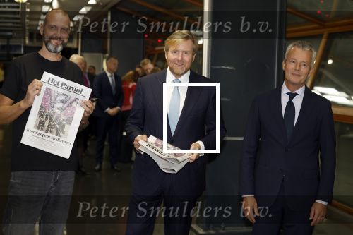 Amsterdam 10 oktober 2024
Koning Willem Alexander opent het HQ van DPG Media / Mediavaert . Aanwezig namend de GPD Christian v Thillo ( Executive Chairman van DPG Media ) en Erik Roddenhof (CEO DPG Media ).