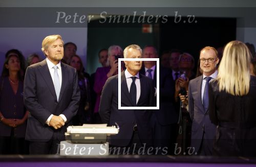 Amsterdam 10 oktober 2024
Koning Willem Alexander opent het HQ van DPG Media / Mediavaert . Aanwezig namend de GPD Christian v Thillo ( Executive Chairman van DPG Media ) en Erik Roddenhof (CEO DPG Media ).