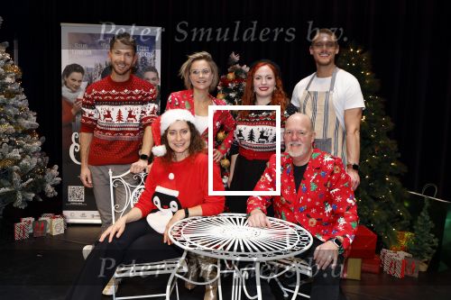 Zaltbommel 22 oktober 2024
Presentatie cast cup cakes for Christmas met oa  Ferry Doedens Pia Douwes Stijn Fransen Paul Donkers Leon v Uden en Carmen Koster . Marleen v d Loo doet de regie.