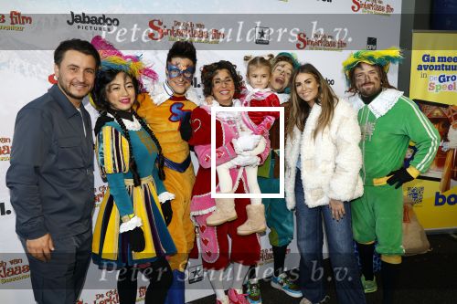 Utrecht 13 oktober 2024
Premiere de club van sinterklaas in Utrecht. Danny Froger met vriendin en dochtertje