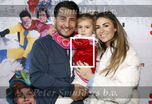 Utrecht 13 oktober 2024
Premiere de club van sinterklaas in Utrecht. Danny Froger met vriendin en dochtertje