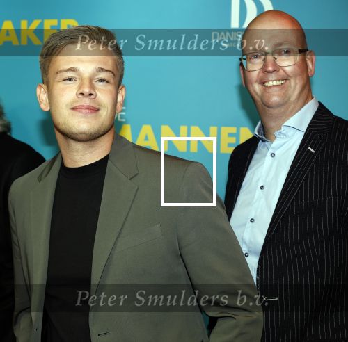 Amsterdam 14 oktober 2024
Premiere de Mannenmaker in Tuschinski met in de hoofdrollen oa Katja Schuurman Eva v d Wijdeven Leo Alkemade Georgina Verbaan Melissas Drost Huub Smit Yasmin Karssing en Rene Watzema . Dennis Schouten