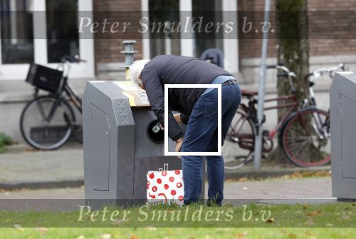 Amsterdam 12 oktober 2024
Derk Bolt doet boodschappen in Amsterdam zuid.