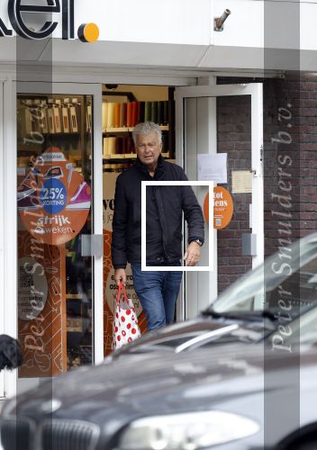 Amsterdam 12 oktober 2024
Derk Bolt doet boodschappen in Amsterdam zuid.