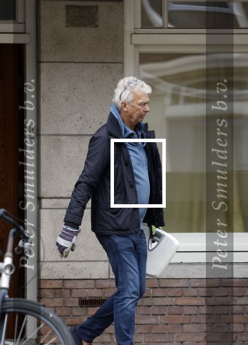 Amsterdam 12 oktober 2024
Derk Bolt doet boodschappen in Amsterdam zuid.