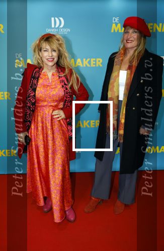 Amsterdam 14 oktober 2024
Premiere de Mannenmaker in Tuschinski met in de hoofdrollen oa Katja Schuurman Eva v d Wijdeven Leo Alkemade Georgina Verbaan Melissas Drost Huub Smit Yasmin Karssing en Rene Watzema . Ellen ten Damme