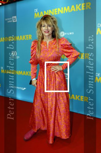 Amsterdam 14 oktober 2024
Premiere de Mannenmaker in Tuschinski met in de hoofdrollen oa Katja Schuurman Eva v d Wijdeven Leo Alkemade Georgina Verbaan Melissas Drost Huub Smit Yasmin Karssing en Rene Watzema . Ellen ten Damme