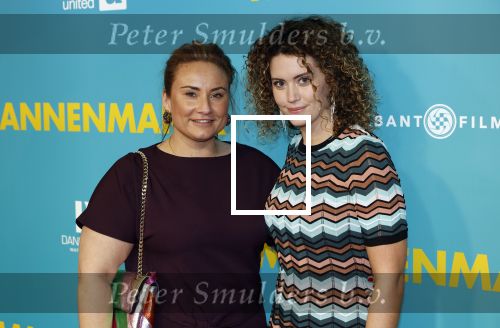 Amsterdam 14 oktober 2024
Premiere de Mannenmaker in Tuschinski met in de hoofdrollen oa Katja Schuurman Eva v d Wijdeven Leo Alkemade Georgina Verbaan Melissas Drost Huub Smit Yasmin Karssing en Rene Watzema . Emma Deckers