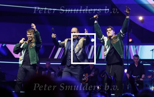 Rotterdam 18 oktober 2024
Frans Bauer treedt voor de 52e keer in ahoy op . Hij tradt oa samen op met zijn zoons Christiaan Frans jr en Jan . Ook Mariska Bauer trad op met Patty Brard . Verder aanwezig Lee Towers Billy Dans Django Wagner Chantal janzen Amar  en Sieneke. Ook de moeder van Frans en moeder van mariska waren aanwezig en zaten op de eerste rij .
