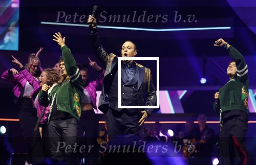 Rotterdam 18 oktober 2024
Frans Bauer treedt voor de 52e keer in ahoy op . Hij tradt oa samen op met zijn zoons Christiaan Frans jr en Jan . Ook Mariska Bauer trad op met Patty Brard . Verder aanwezig Lee Towers Billy Dans Django Wagner Chantal janzen Amar  en Sieneke. Ook de moeder van Frans en moeder van mariska waren aanwezig en zaten op de eerste rij .