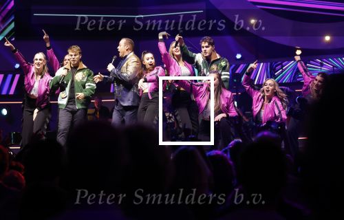 Rotterdam 18 oktober 2024
Frans Bauer treedt voor de 52e keer in ahoy op . Hij tradt oa samen op met zijn zoons Christiaan Frans jr en Jan . Ook Mariska Bauer trad op met Patty Brard . Verder aanwezig Lee Towers Billy Dans Django Wagner Chantal janzen Amar  en Sieneke. Ook de moeder van Frans en moeder van mariska waren aanwezig en zaten op de eerste rij .