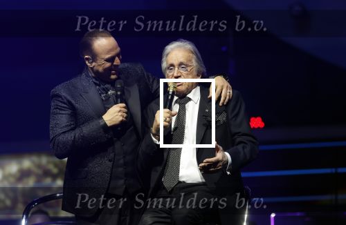 Rotterdam 18 oktober 2024
Frans Bauer treedt voor de 52e keer in ahoy op . Hij tradt oa samen op met zijn zoons Christiaan Frans jr en Jan . Ook Mariska Bauer trad op met Patty Brard . Verder aanwezig Lee Towers Billy Dans Django Wagner Chantal janzen Amar  en Sieneke. Ook de moeder van Frans en moeder van mariska waren aanwezig en zaten op de eerste rij .