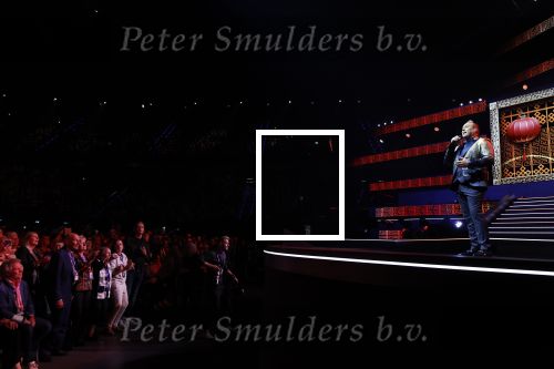 Rotterdam 18 oktober 2024
Frans Bauer treedt voor de 52e keer in ahoy op . Hij tradt oa samen op met zijn zoons Christiaan Frans jr en Jan . Ook Mariska Bauer trad op met Patty Brard . Verder aanwezig Lee Towers Billy Dans Django Wagner Chantal janzen Amar  en Sieneke. Ook de moeder van Frans en moeder van mariska waren aanwezig en zaten op de eerste rij .